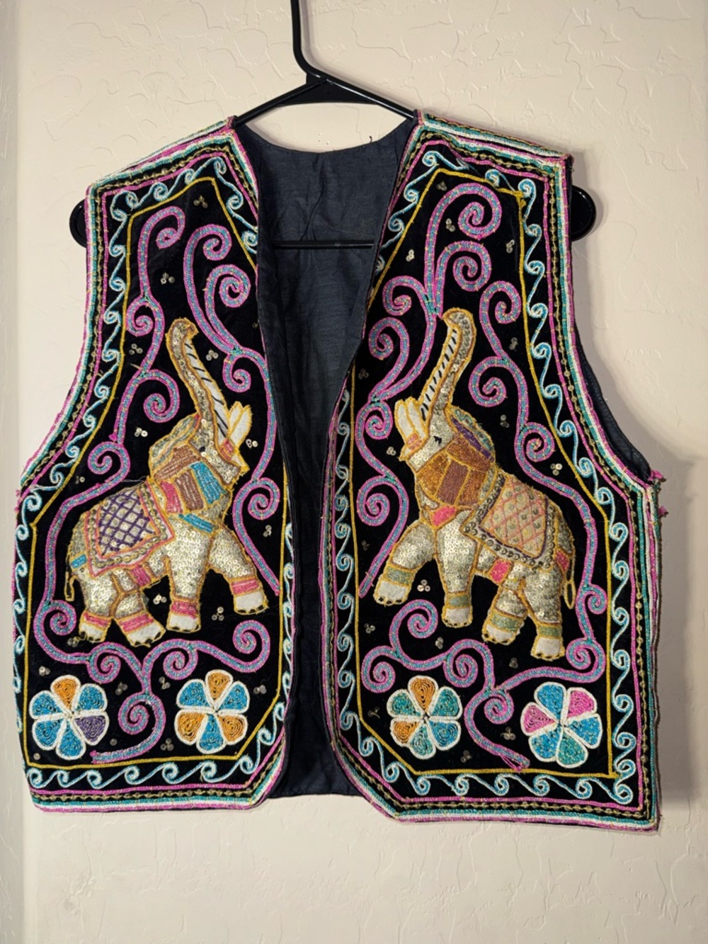 Vintage Carol Horn Black Beaded Elephant Vest Sequin Embroidered Boho Art